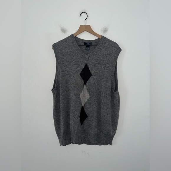 DOCKERS Gray Sweater Vest Size XL - Picture 1 of 6